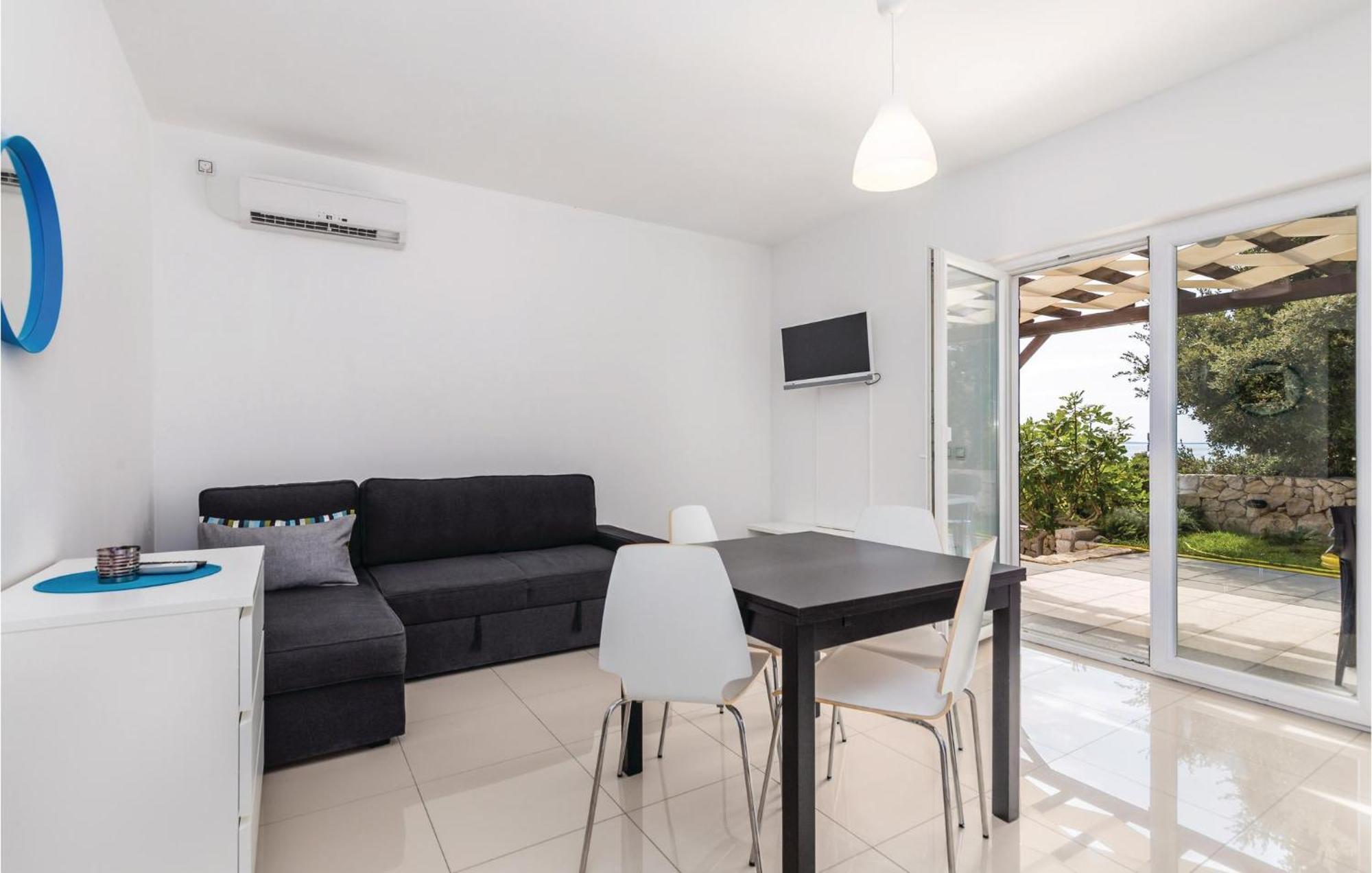 Nice Apartment In Mandre With Wifi Eksteriør bilde