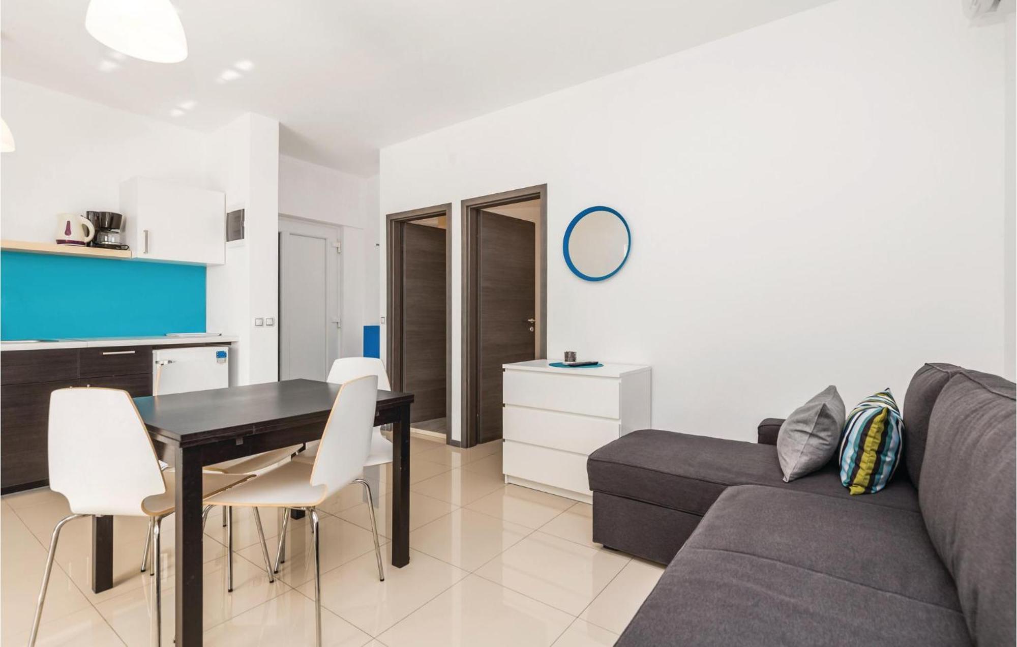 Nice Apartment In Mandre With Wifi Eksteriør bilde